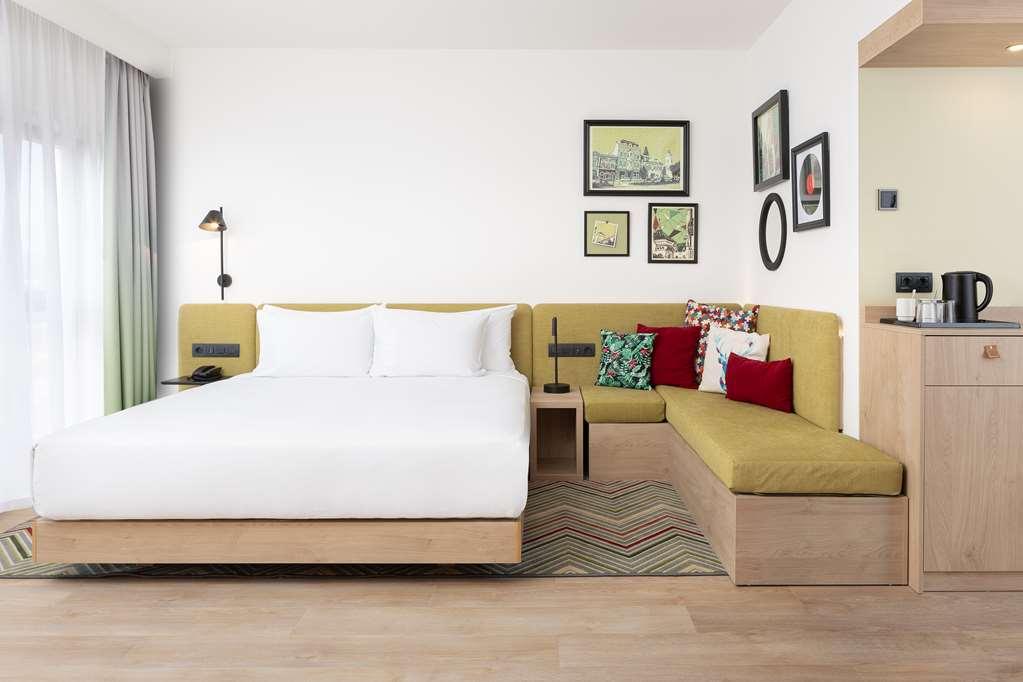 Hampton By Hilton Târgu-Mureş Стая снимка